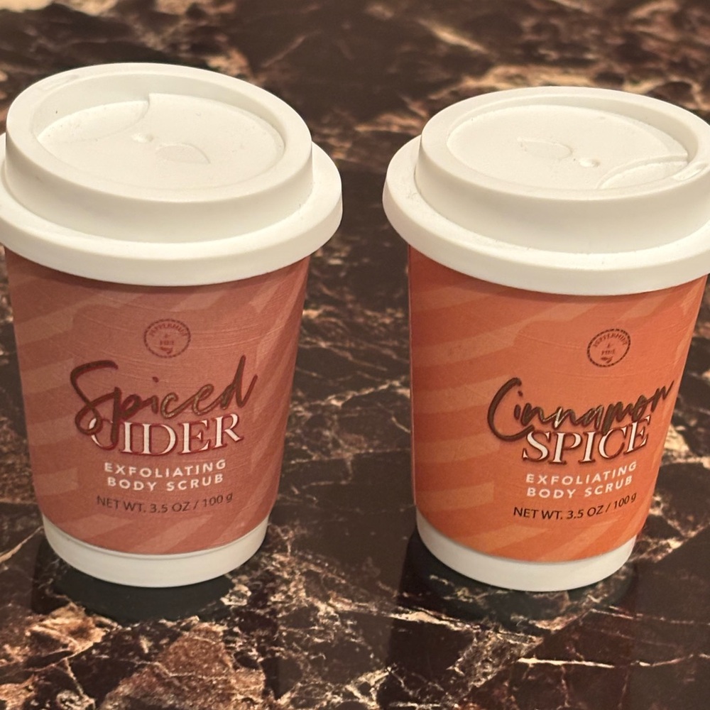 Peppermint & Pine Spiced Cider and Cinnamon‎ Spice Exfoliating Body Scrub Set